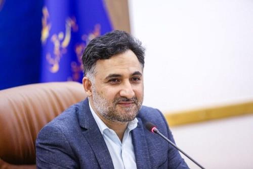 اعطای بسته حمایتی یک میلیارد تومانی به ۱۰۰ استاد منتخب شاگردپرور
