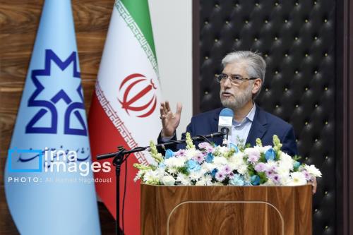 تحریم به نظام بانکی کشور لطمه زده است