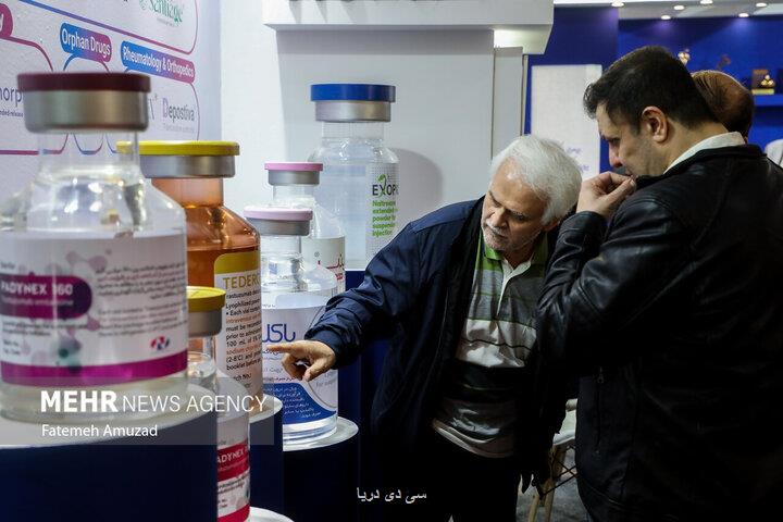 حضور محصولات نوآورانه جهانی در نمایشگاه نانو ۱۴۰۴