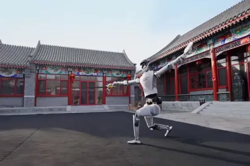 رقص شمشیر خیره کننده روبات انسان نمای چینی